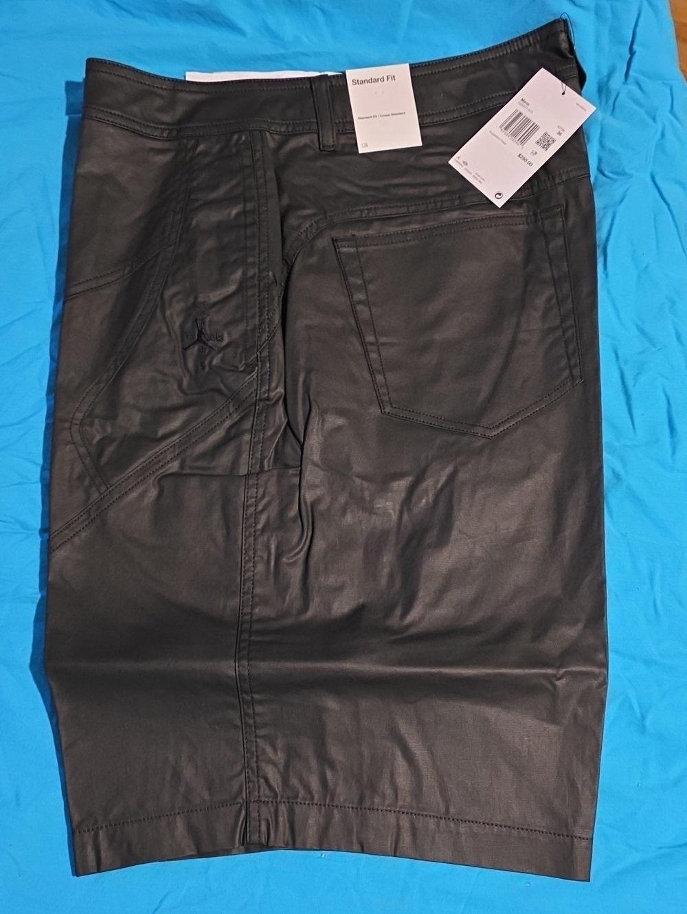 Nike Men's Black Hybrid Shorts